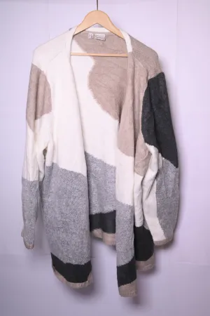 Cozy White-Grey-Beige Acrylic Shrug