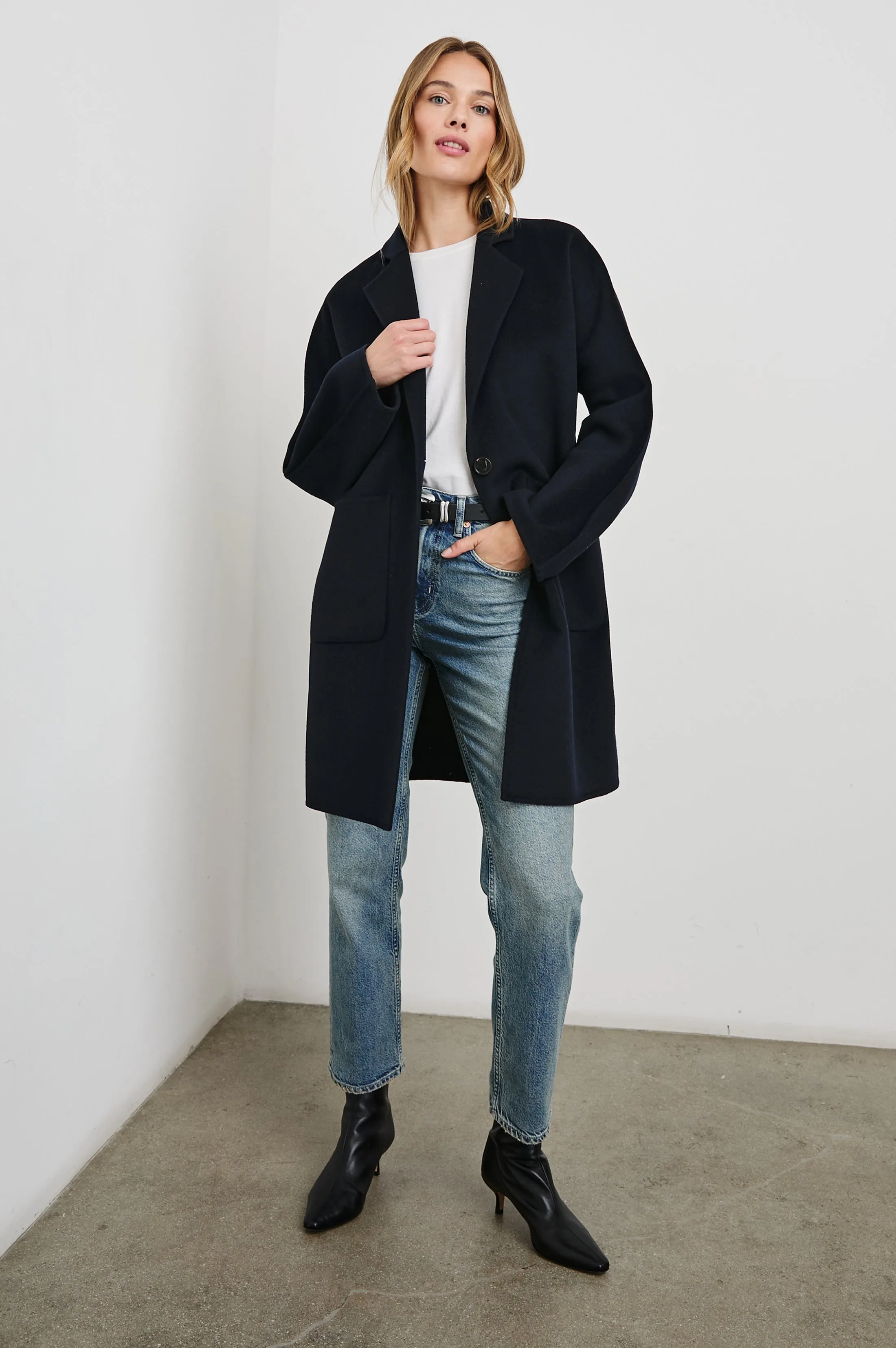 EVEREST COAT - NAVY