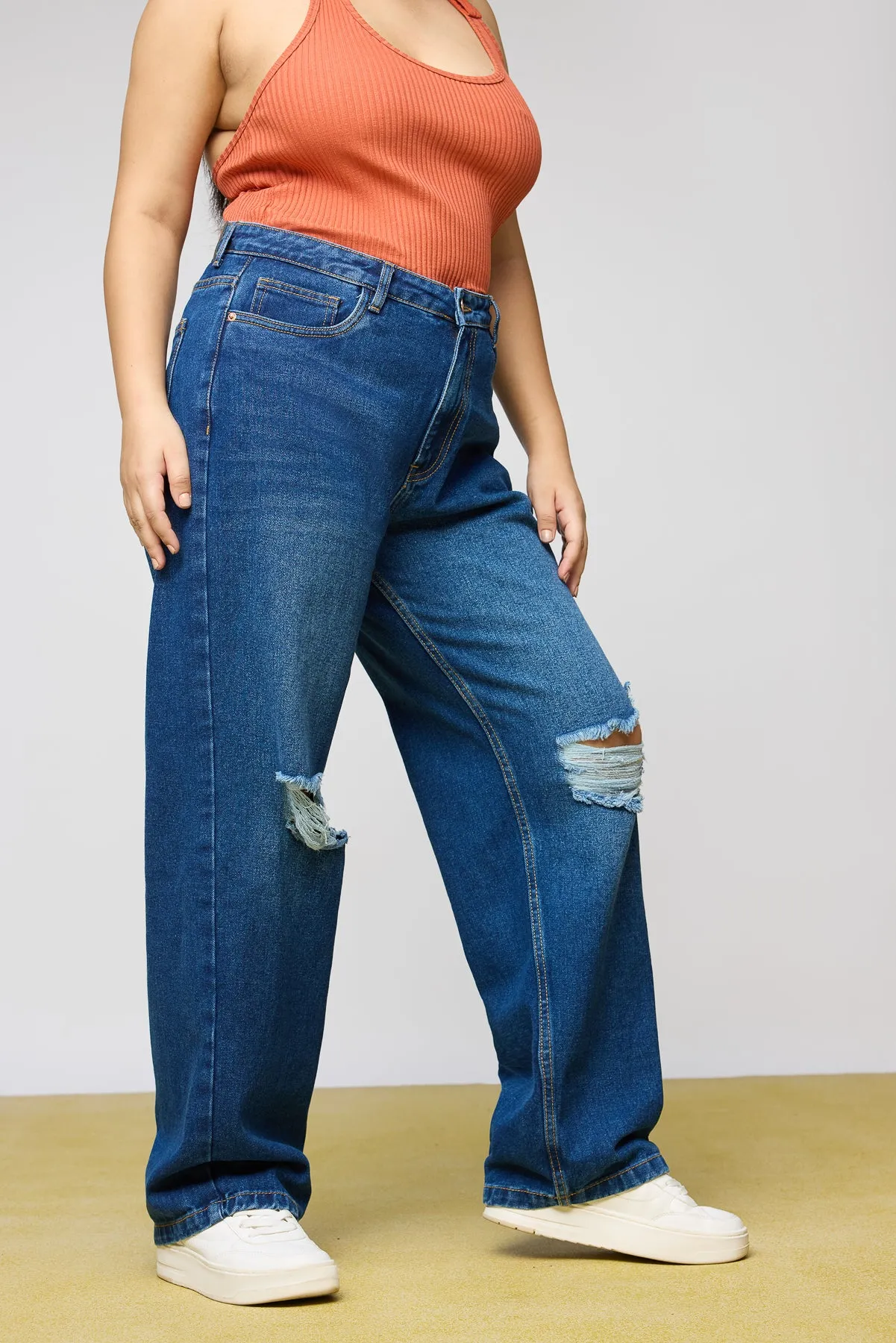 Iconic Knee-Distressed Curve Wide-Leg jeans