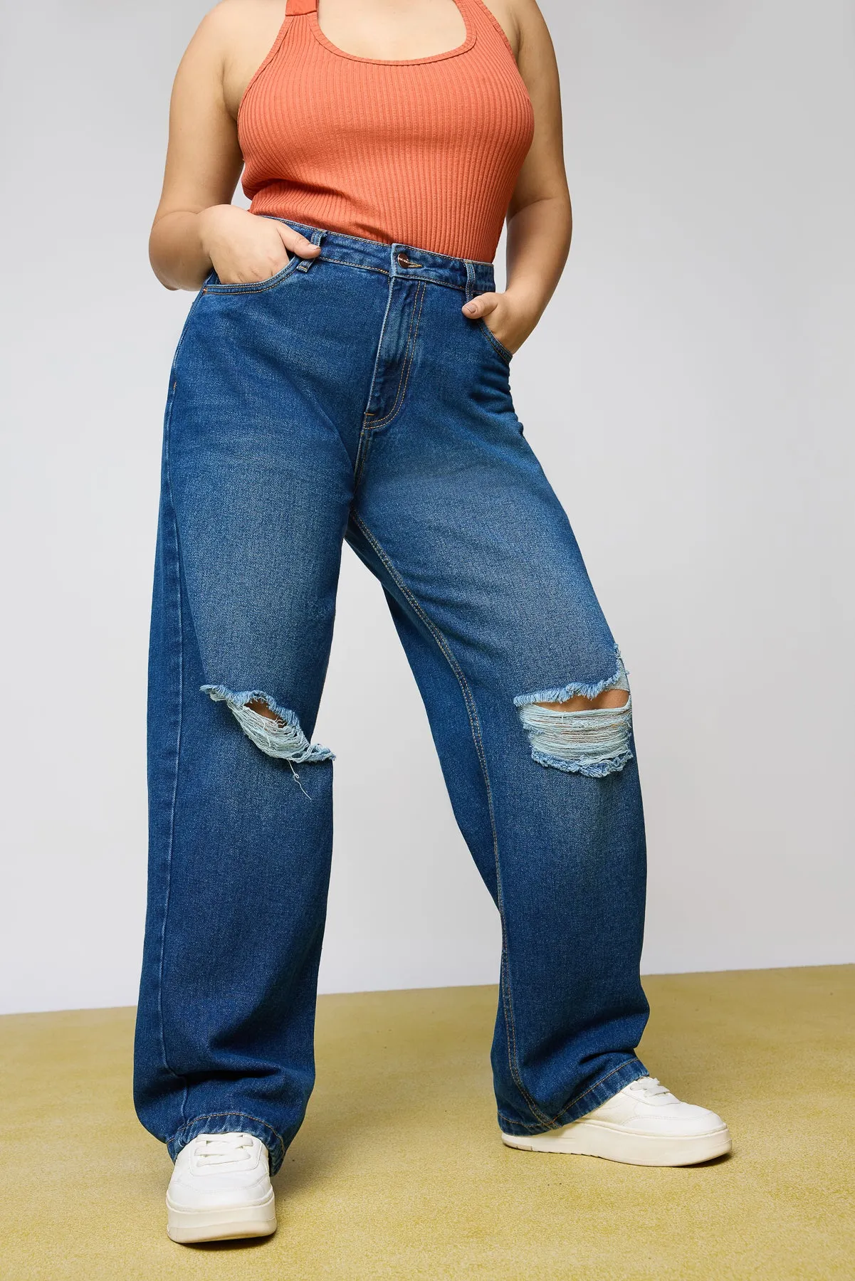 Iconic Knee-Distressed Curve Wide-Leg jeans