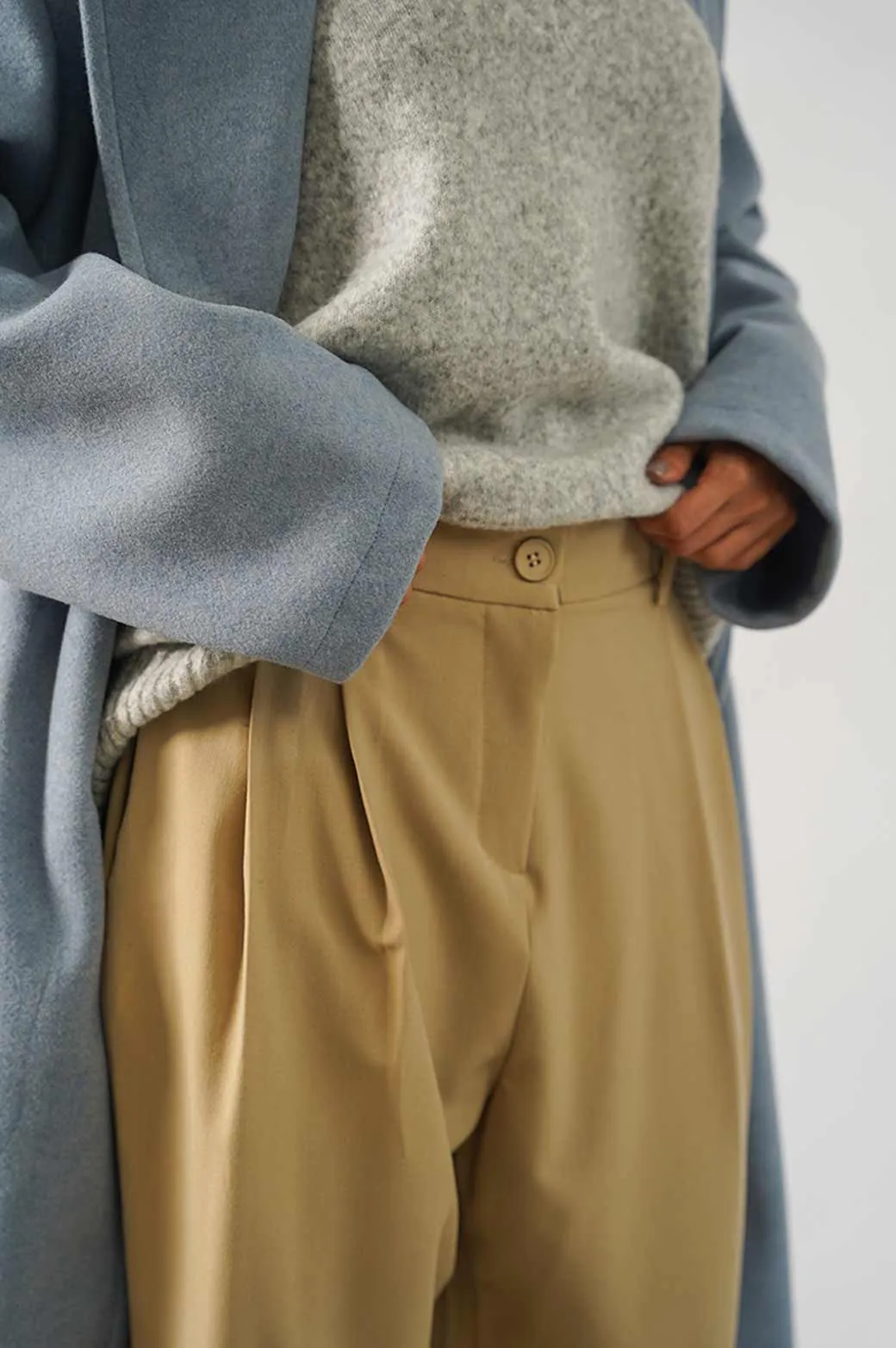 TAILORED OVERSIZED PANTS